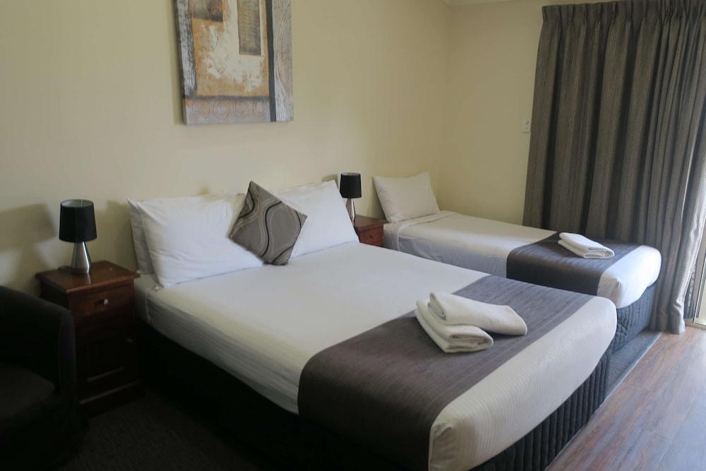 Caboolture Central Motor Inn, Sure Stay Collection By BW Exterior foto